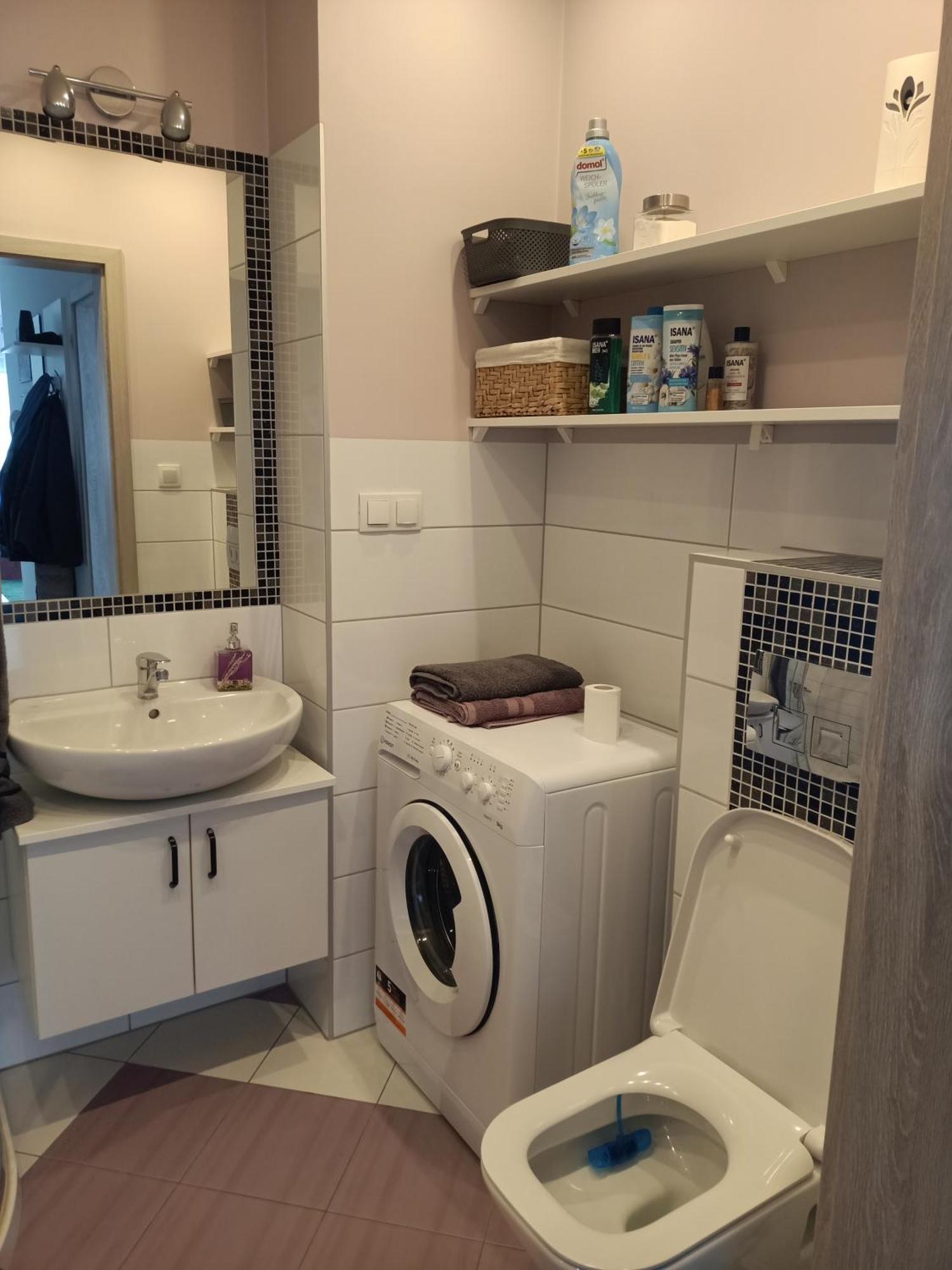 Klara Apartment Rumia